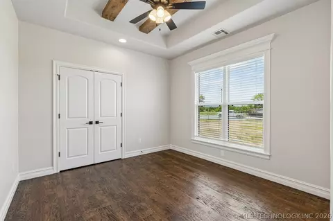 Bedroom - 2841 E 144th Pl S, Bixby, OK 74008 photo 6 of 14
