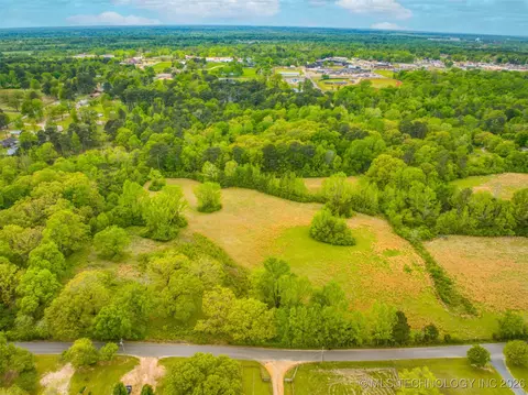 2009 Kuykendall Rd, Broken Bow, OK 74728