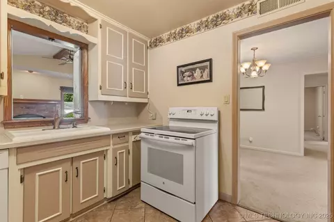 7321 E Independence St, Tulsa, OK 74115 photo 22