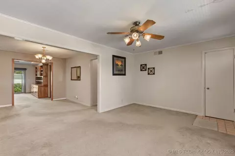 7321 E Independence St, Tulsa, OK 74115 photo 10