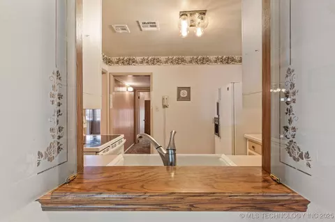 7321 E Independence St, Tulsa, OK 74115 photo 19