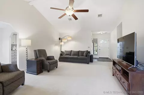 7209 E 90th St, Tulsa, OK 74133 photo 6