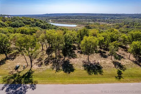 5865 N Eagle Rd, Owasso, OK 74055 photo 6