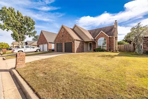 9026 E 87th Pl, Tulsa, OK 74133 photo 4