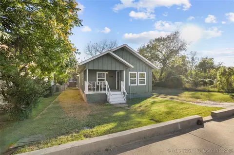 413 E 14th, Ada, OK 74820 photo 1