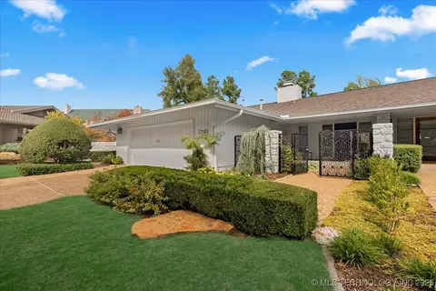 7201 S Gary Place 9, Tulsa, OK 74136