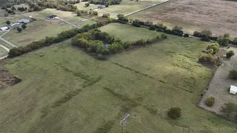 Hat Powell, Caddo, OK 74729 photo 8