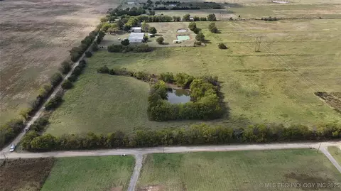 Hat Powell, Caddo, OK 74729 photo 6