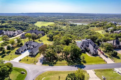 17798 E Anthem Ridge Rd, Owasso, OK 74055