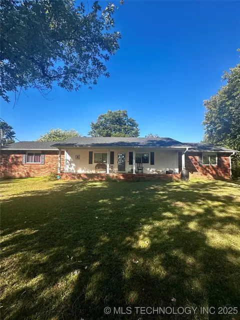 108412 S 4720 Rd, Muldrow, OK 74948