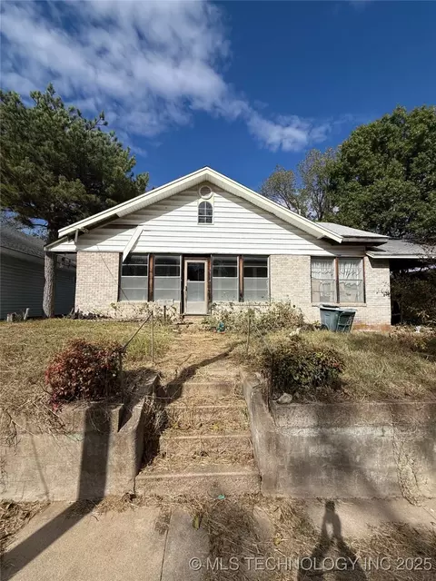 914 W Wyandotte, Sulphur, OK 73086