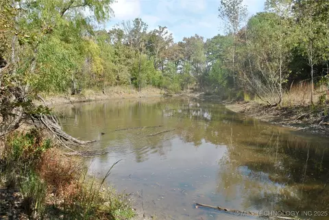 3506 Sawmill Rd, Caddo, OK 74729