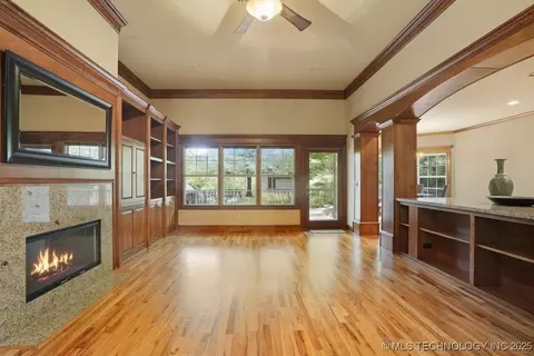8703 E 101st Pl, Tulsa, OK 74133 photo 17