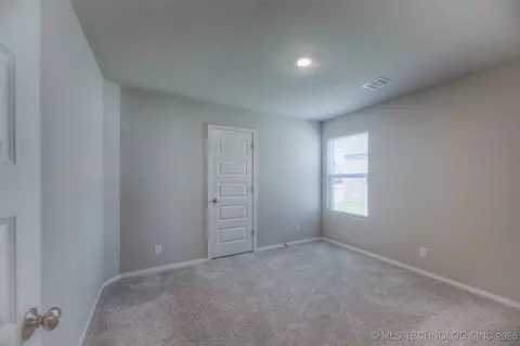 8325 E 163rd St S, Bixby, OK 74008 photo 30