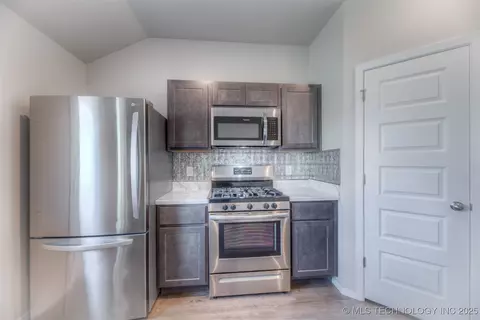 8325 E 163rd St S, Bixby, OK 74008 photo 9