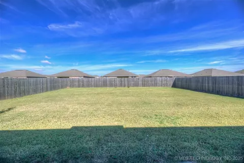 8325 E 163rd St S, Bixby, OK 74008 photo 36