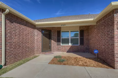 8325 E 163rd St S, Bixby, OK 74008 photo 3