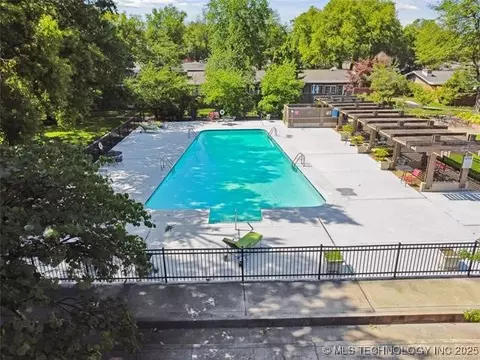 2124 E 60th Court O-4, Tulsa, OK 74105 photo 28