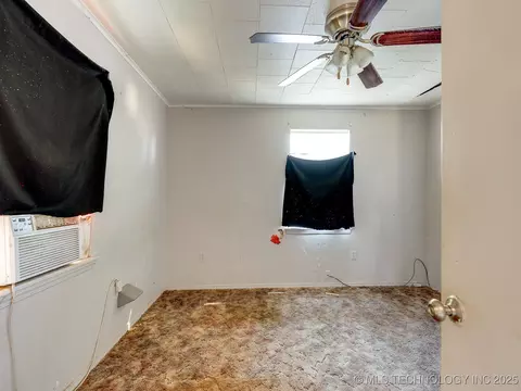 605 W 5th, Ada, OK 74820 photo 8