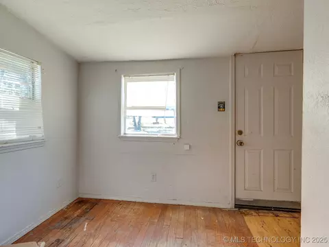 605 W 5th, Ada, OK 74820 photo 12