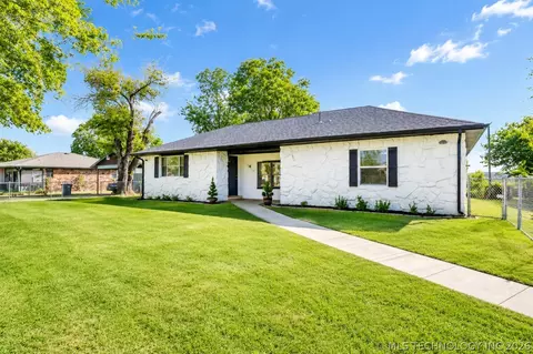 6033 S 31st West Ave, Tulsa, OK 74107