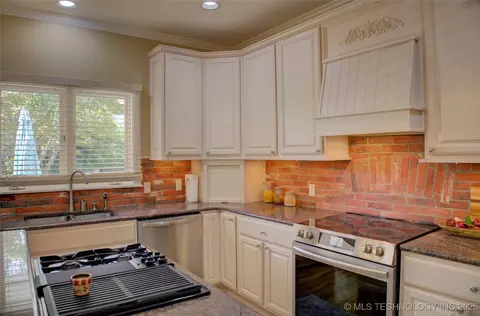 5140 E 107th Pl, Tulsa, OK 74137 photo 29