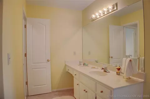 5140 E 107th Pl, Tulsa, OK 74137 photo 46