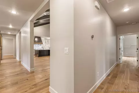 2620 E 47th St S, Tulsa, OK 74105 photo 15