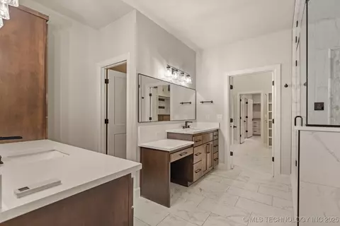 2620 E 47th St S, Tulsa, OK 74105 photo 35