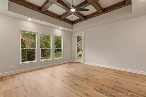 2620 E 47th St S, Tulsa, OK 74105 photo 33