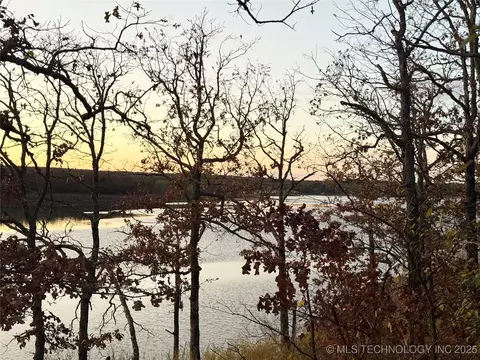 20 Lakeside, Eufaula, OK 74432