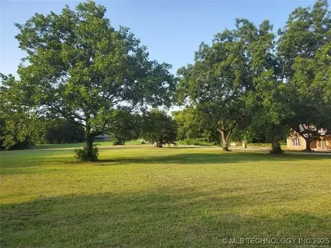 33434 E Pvt 1725 Dr, Davis, OK 73030