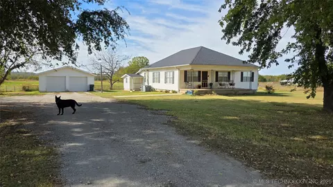15802 S Elwood Ave, Glenpool, OK 74033