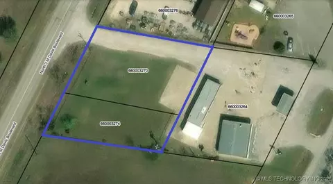 N J M Davis Boulevard, Claremore, OK 74017