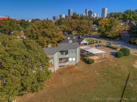 1410 S Houston Avenue D, Tulsa, OK 74127