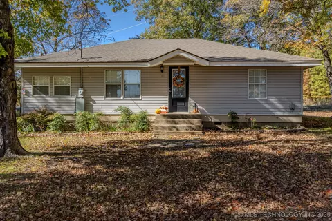 10171 E Hwy 412 Alt Hwy E, Locust Grove, OK 74352