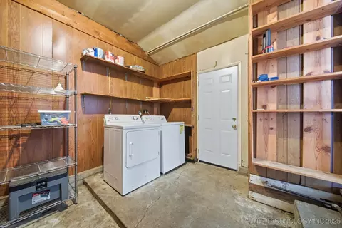 6919 E 8th St, Tulsa, OK 74112 photo 19