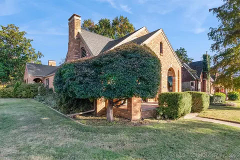 2704 E 16th St, Tulsa, OK 74104 photo 5