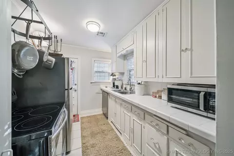 2704 E 16th St, Tulsa, OK 74104 photo 48