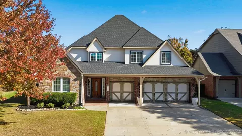 8331 S 100th East Pl, Tulsa, OK 74133