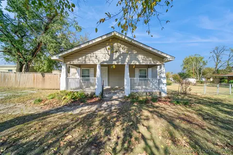 119 E Ross Ave, Sapulpa, OK 74066