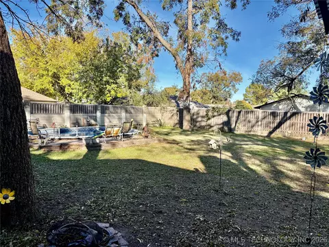 1909 E 52nd St, Tulsa, OK 74105 photo 10