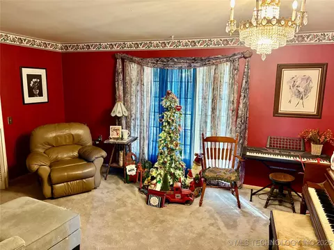 1909 E 52nd St, Tulsa, OK 74105 photo 7