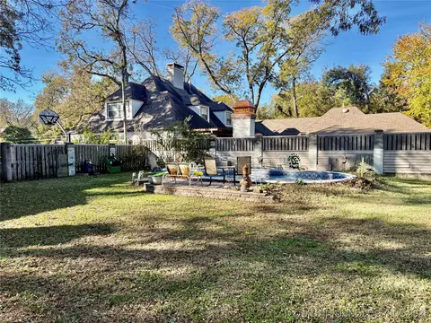 1909 E 52nd St, Tulsa, OK 74105 photo 9