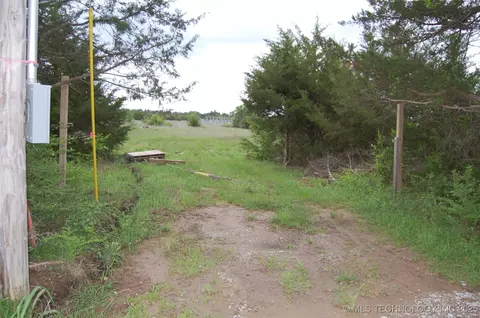 377050 E 1110 Rd, Okemah, OK 74859