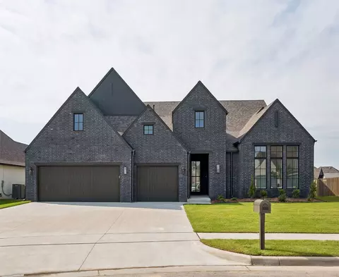 2803 W Tucson Ct, Broken Arrow, OK 74011