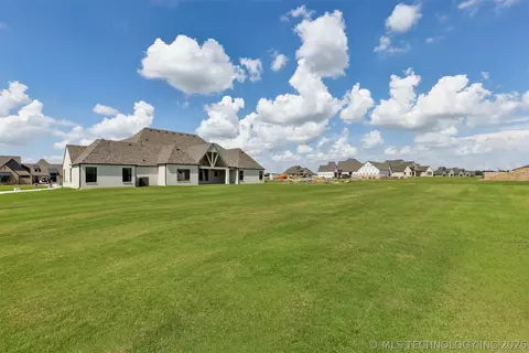 100 E 164th Pl S, Glenpool, OK 74033 photo 57