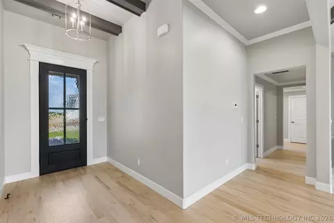 100 E 164th Pl S, Glenpool, OK 74033 photo 4