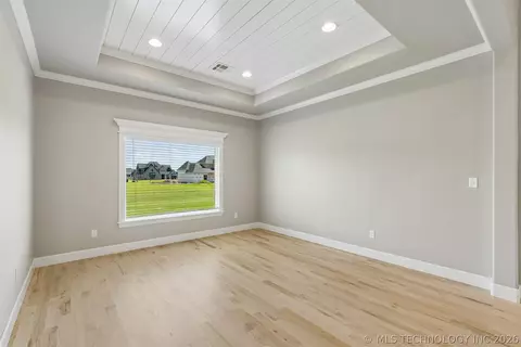 100 E 164th Pl S, Glenpool, OK 74033 photo 27