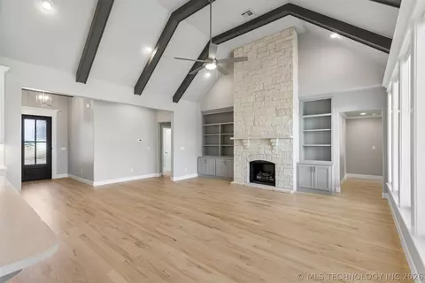 100 E 164th Pl S, Glenpool, OK 74033 photo 8